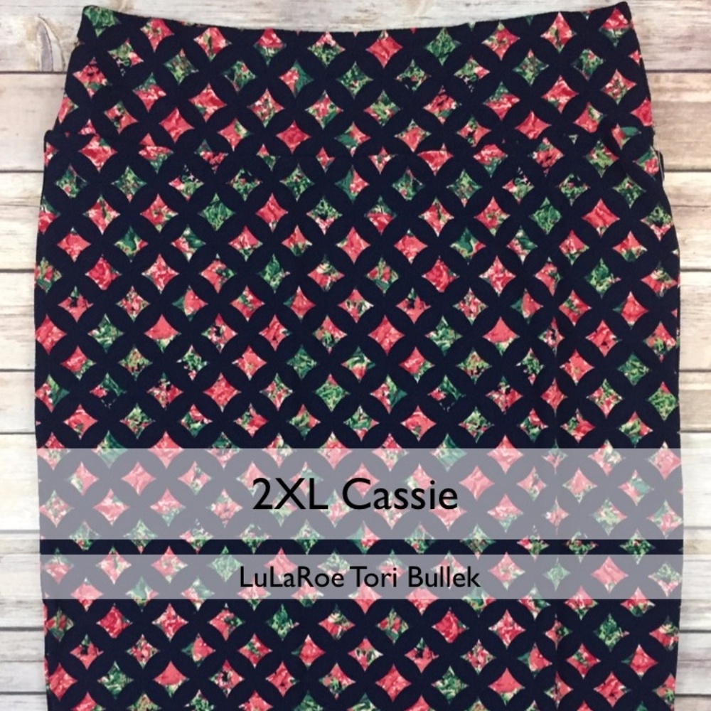 LuLaRoe 2XL Cassie